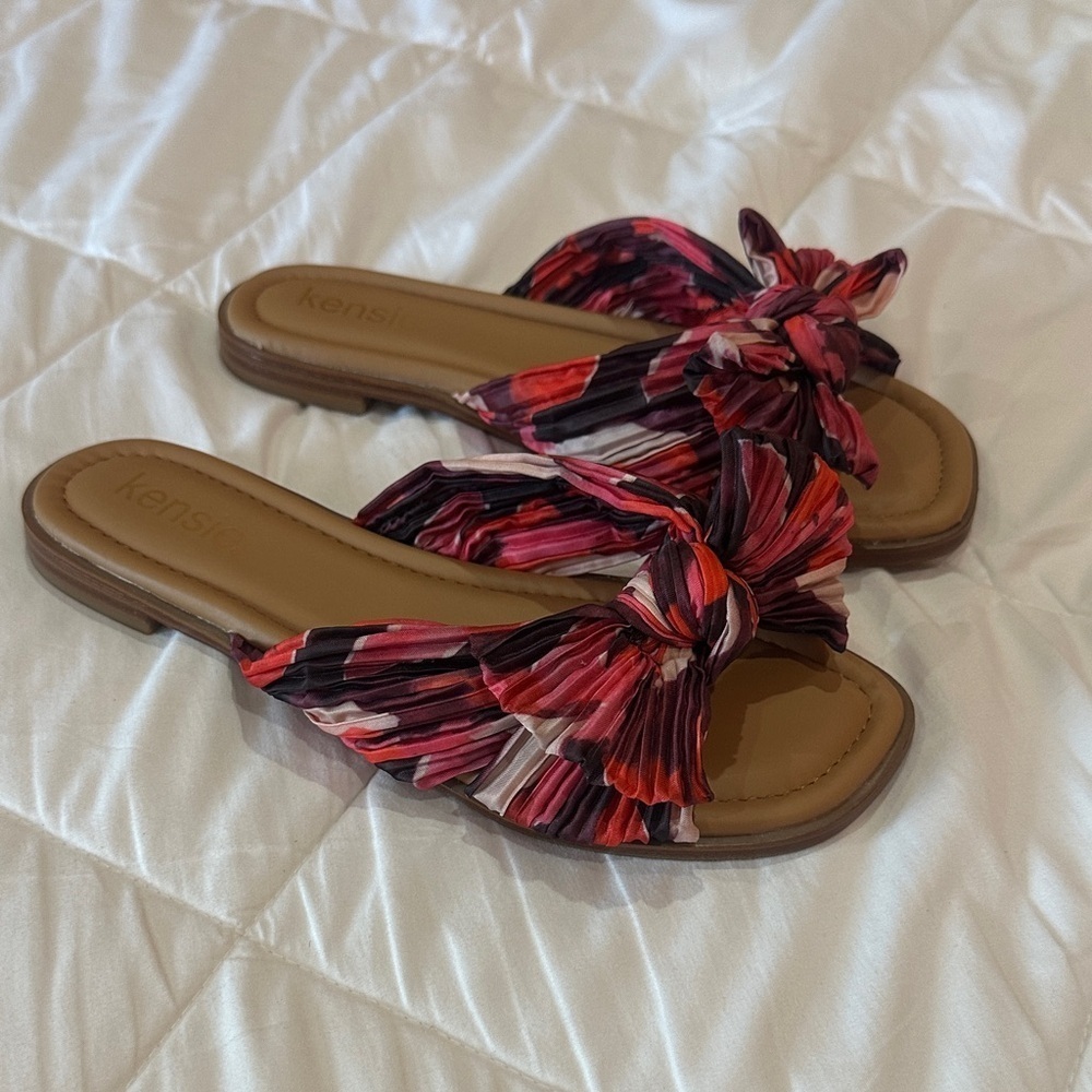 NEW Kensie Women's Multicolor Knotted Sandals size 7M